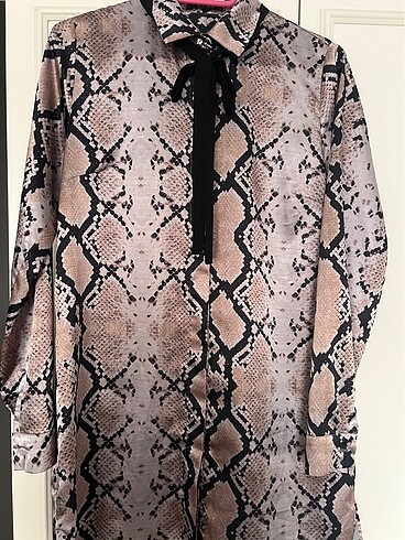 Saten tunik