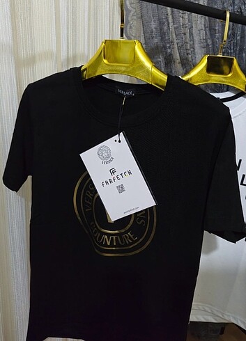 l Beden Versace unisec t-shirt