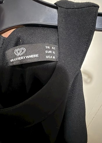 Siyah Yırtmaçlı Uzun Kadın Elbise - Görsel 3