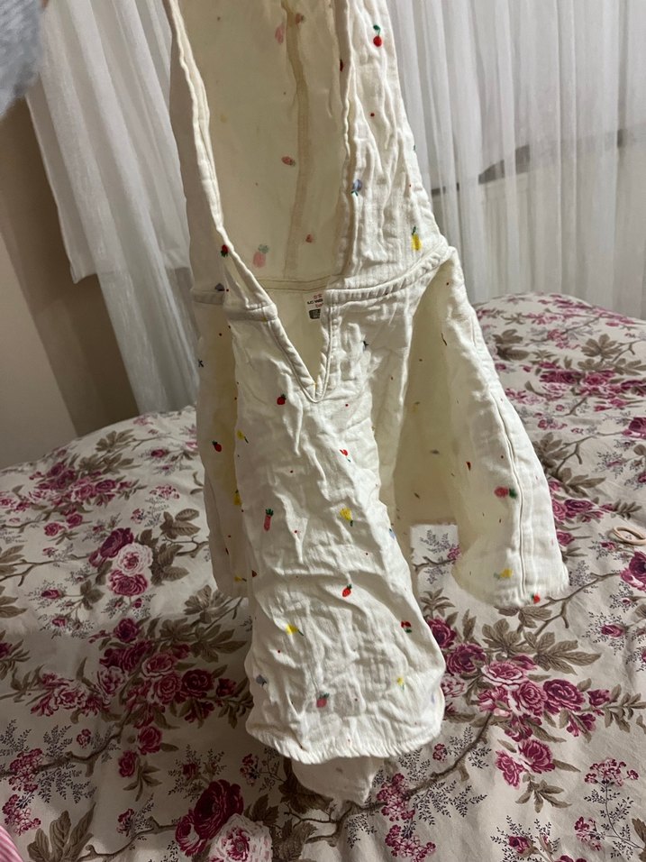 LCW Pareo Kız Çocuk Beyaz Nakışlı Kapüşonlu Panço - Görsel 3