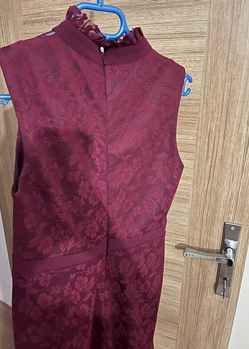Bordo Dantel Detaylı Midi Elbise - Görsel 3
