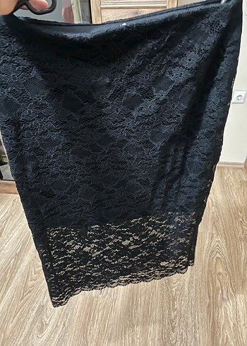 Zara Dantel Detaylı Siyah Midi Etek - Görsel 4