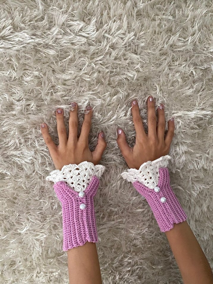 Dantel Detaylı Pembe Örgü Eldiven - Görsel 3