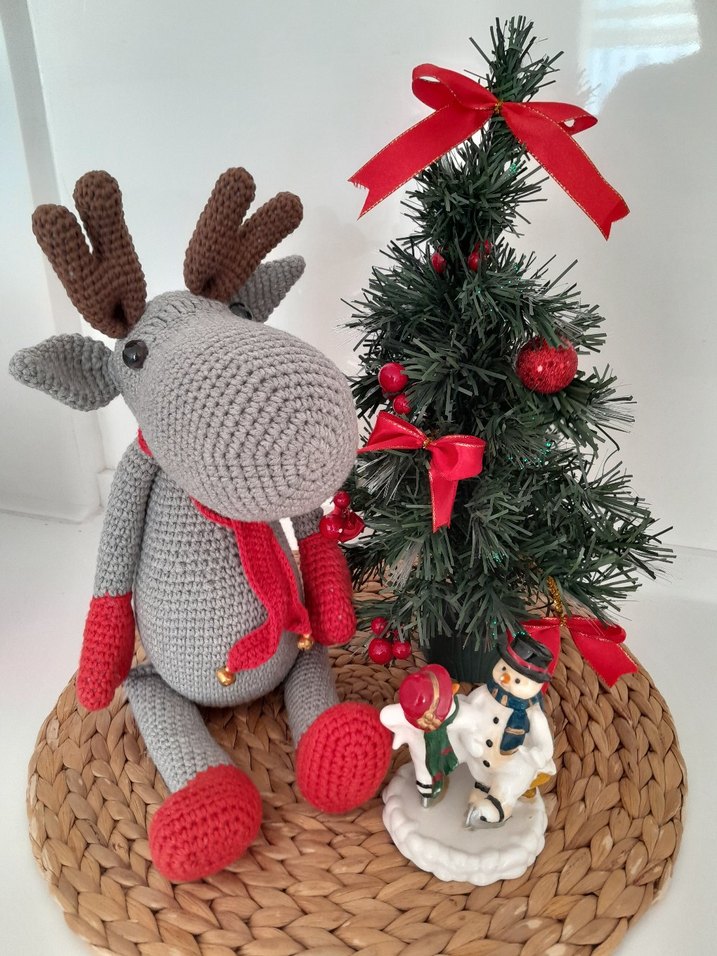 AMIGURUMI UYKU OYUNCAĞI YILBASI GEYİK - Görsel 2