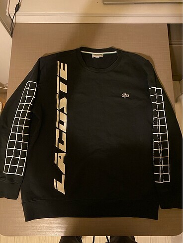 Lacoste sweatshirt