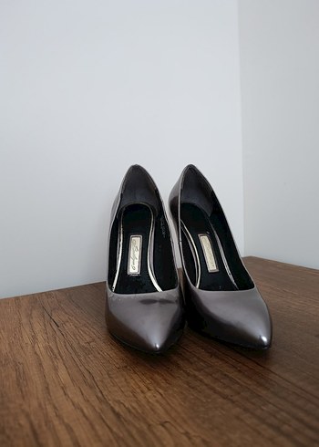 Klasik Kahverengi Rugan Stiletto - Görsel 3