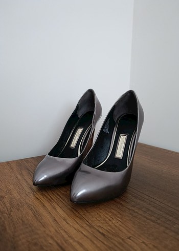 Klasik Kahverengi Rugan Stiletto - Görsel 2