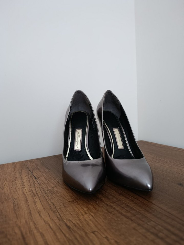 Klasik Kahverengi Rugan Stiletto - Görsel 3