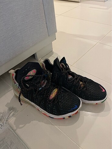 Nike Nike Lebron 18 basketbol
