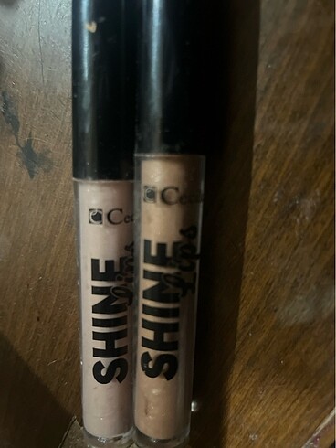 Shine lips