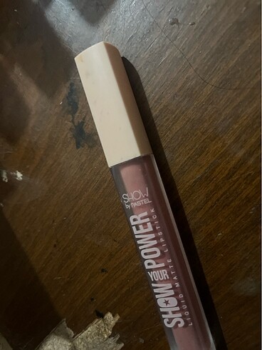 Show your power pastel