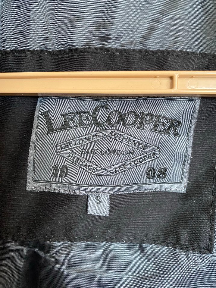 Siyah Fermuarlı Mont - Görsel 2