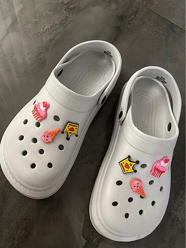 40 Beden Yeni crocs