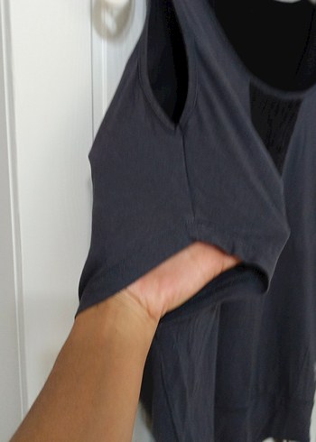 m Beden gri Renk Siyah V Yakalı Salaş Kısa Kollu Bluz