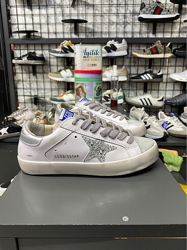 Golden Goose Deluxe Golden Goose