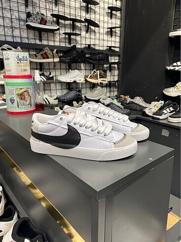 Nike Nike Blazer Low