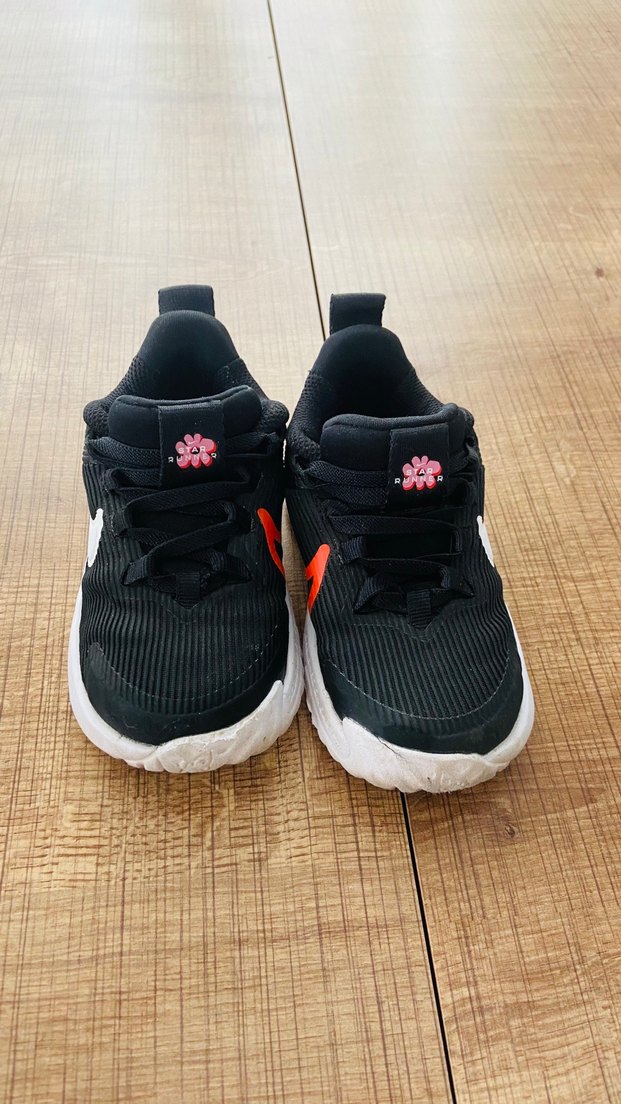 Nike spor ayakkabı 23.5 - Görsel 2