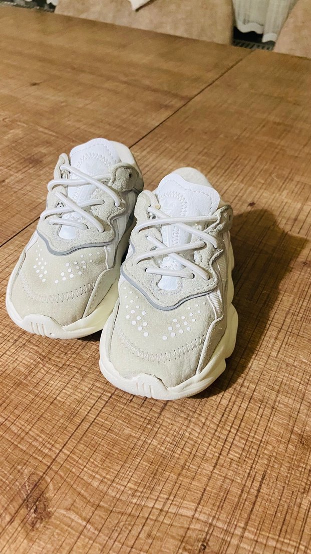 Adidas ozwegoo çocuk spor ayakkabısı 23 numara - Görsel 2