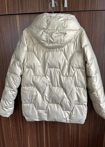 Zara Kadın Beyaz Midi Kışlık Mont