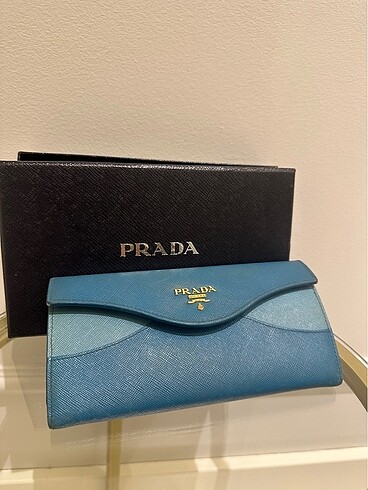 Prada cüzdan
