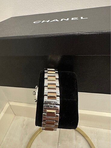 Guess Guess collection saat