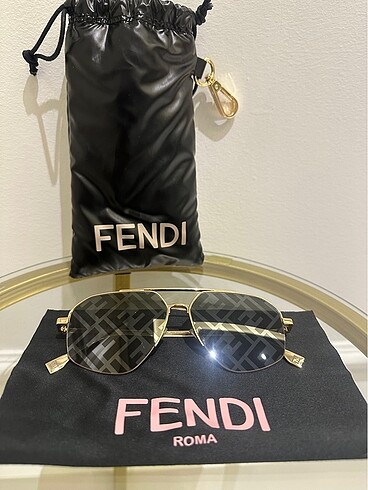 Fendi gözlük
