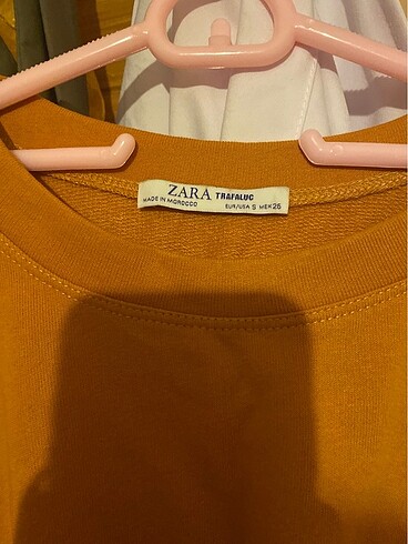Zara Zara crop