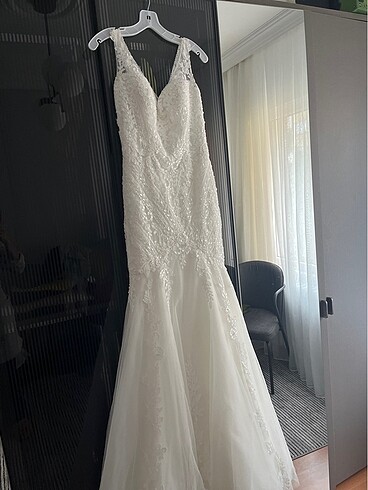 Oleg Cassini balık gelinlik - Görsel 7