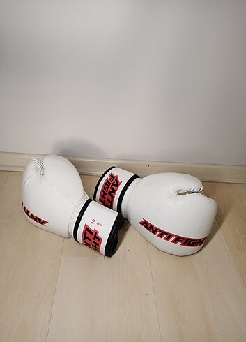 Box-kickbox-muay'thai eldiveni