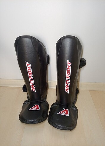Muay'thai-kickbox kaval koruyucu