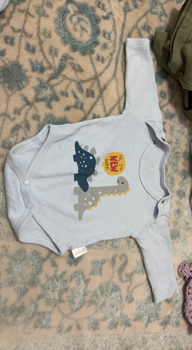 Renkli Baskılı Pamuklu Erkek Bebek Takımı - Görsel 3