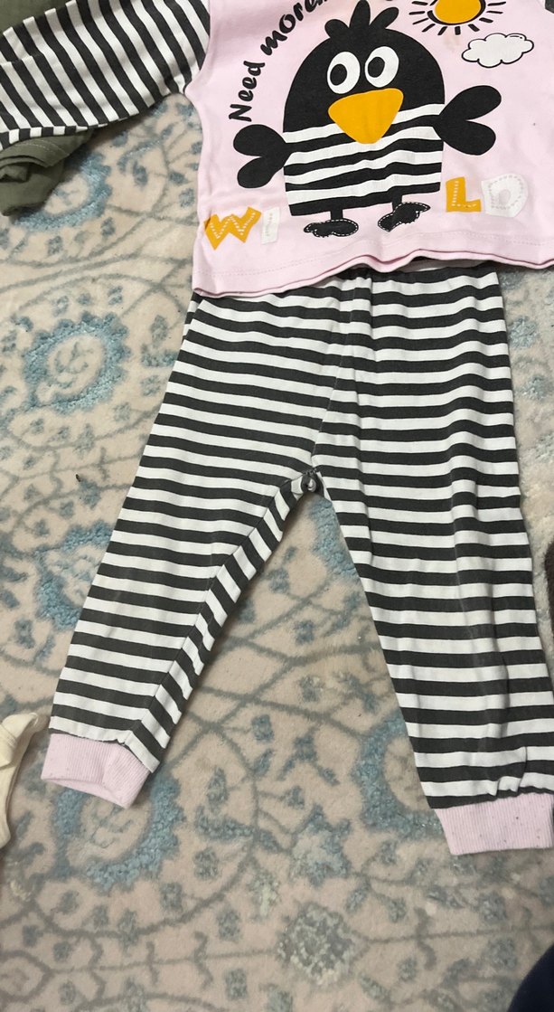 Pembe Zebra Desenli Örgü Bebek Kız Takımı - Görsel 3