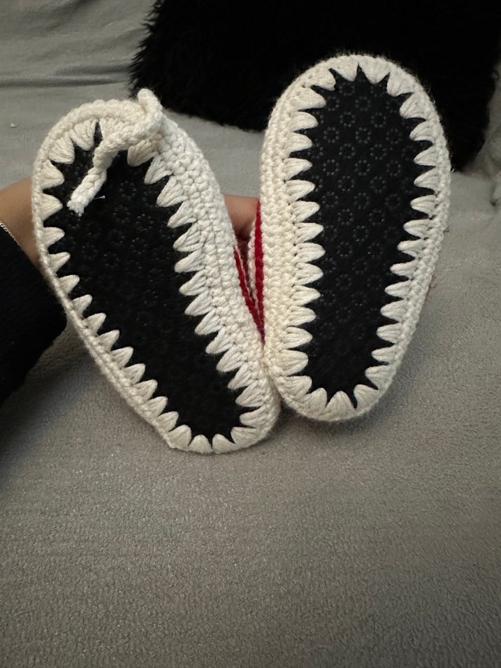 Kırmızı Örgü Kız Bebek Botları 22-23 numara - Görsel 4