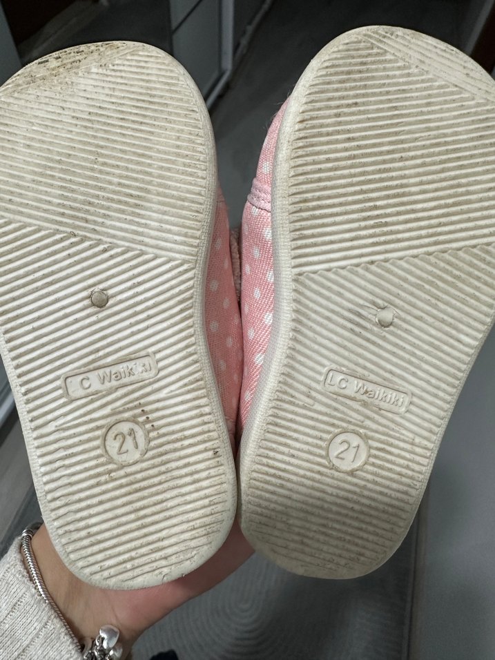 Lcwaikiki 21 numara iki tane Kız Bebek  pembe ve kırmızı - Görsel 3