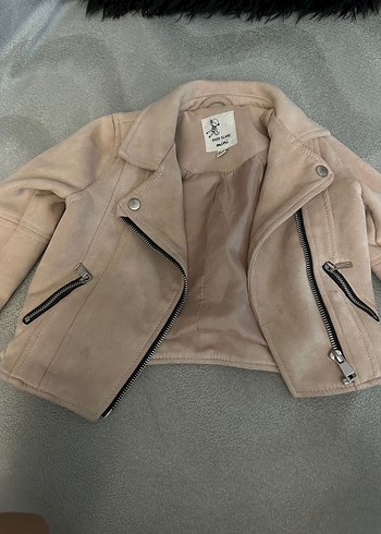 River Island 9-12 Ay