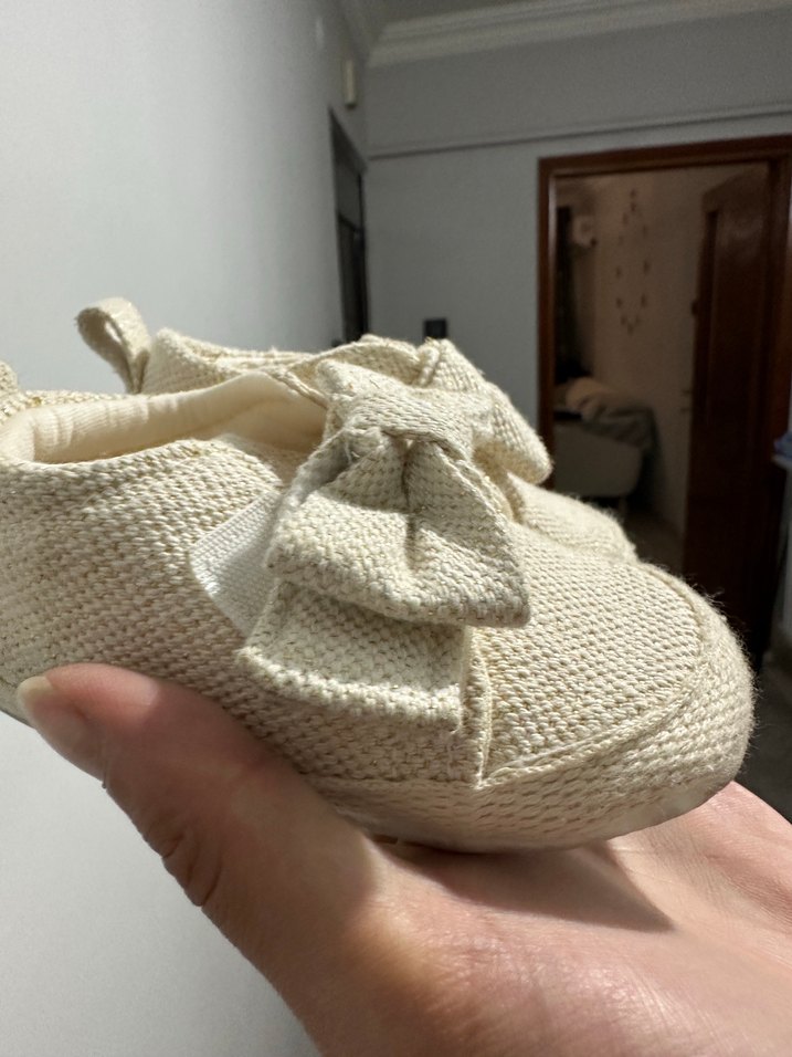 Kız Bebek Beyaz Örgü İlk Adım Ayakkabısı - Görsel 2