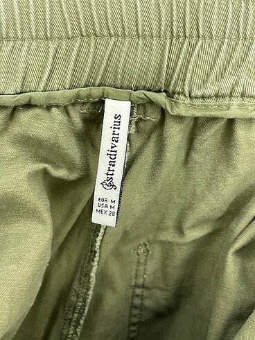 m Beden yeşil Renk Stradivarius Jean / Kot %70 İndirimli.