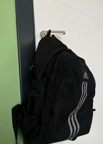 Adidas Siyah Spor Sırt Çantası - Görsel 2