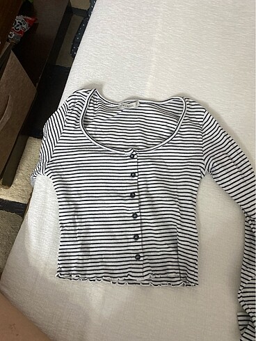 LC Waikiki Çizgili crop bluz