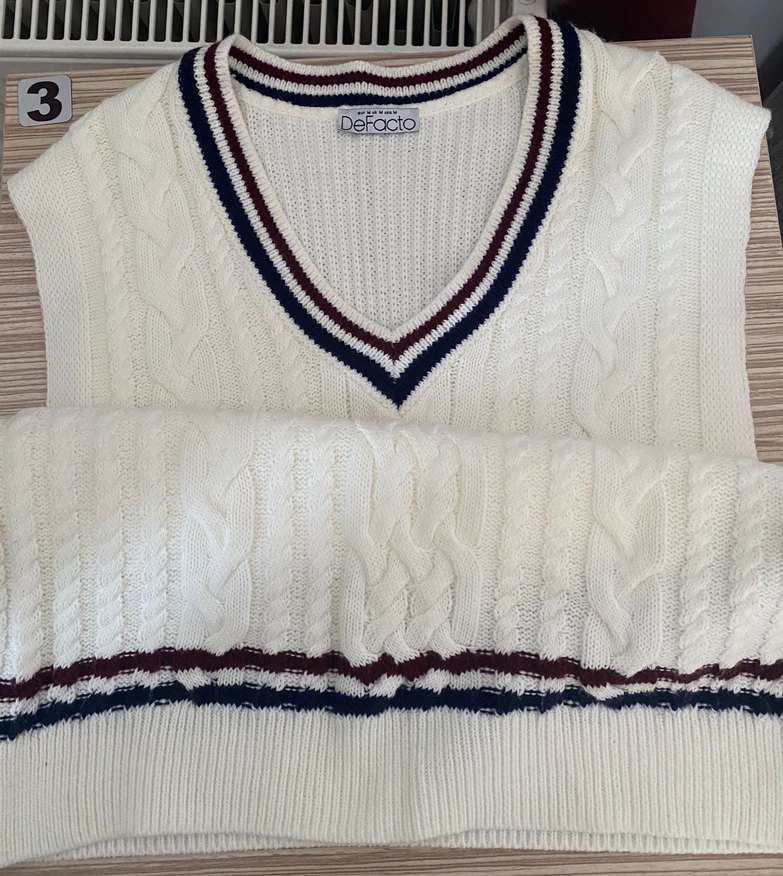 DeFacto V Yaka Örgü Beyaz Süveter - Görsel 3