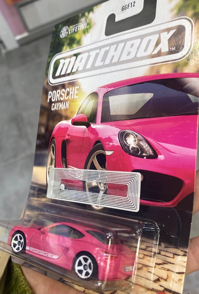 Pembe Porsche Cayman - Görsel 3