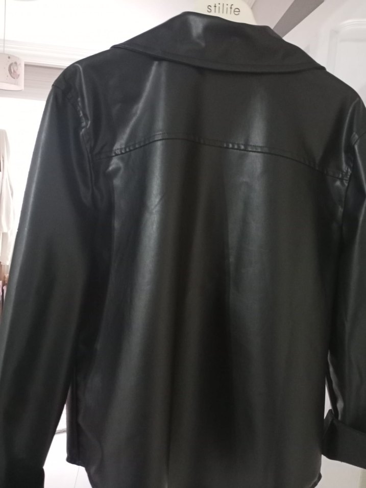 Düğmeli Siyah Deri Kadın Ceket - Görsel 2