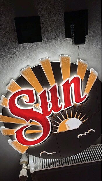 Sun sol ışıklı görsel tabela
