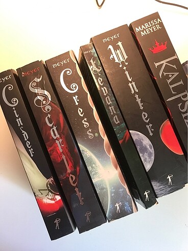 Ay Günlükleri Serisi + Kalpsiz - Marissa Meyer - Ren Yayınları