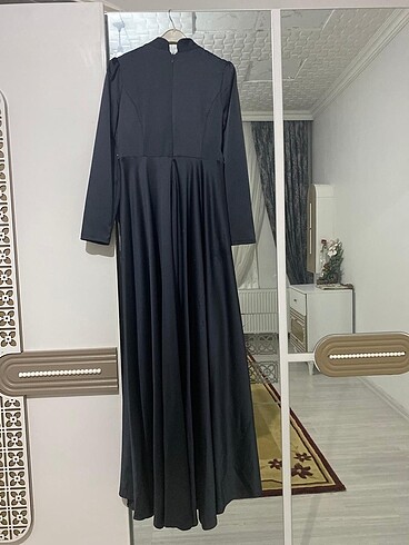 Diğer Tesettür abiye elbise