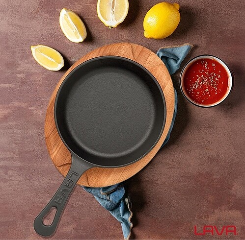 Lava Yuvarlak Tava ve Sunum Tahtası 16 cm