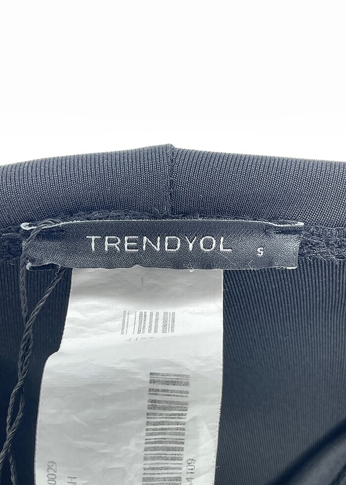 Trendyol & Milla Düz Kesim %70 İndirimli. - Görsel 4