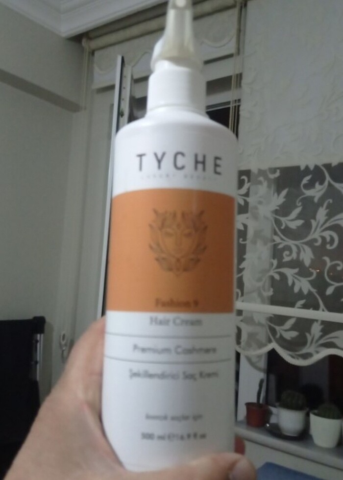 Saç kremi kıvırcık saçlar için  - Görsel 3