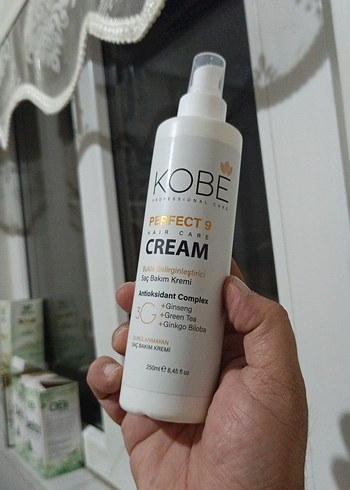 Beden Kobe Perfect 9 Saç Bakım Kremi 250 ml