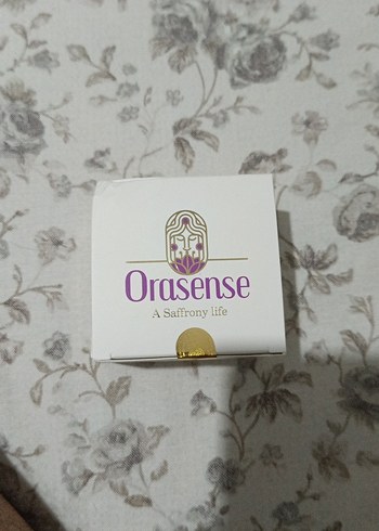 Diğer Orasense Kadın Nemlendirici Krem Saf Safranlı
